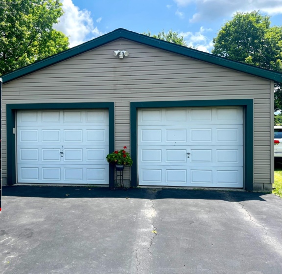 4206 Harris Road, Sandusky, 44870, 3 Bedrooms Bedrooms, ,2 BathroomsBathrooms,Residential,For Sale,Harris,20262814