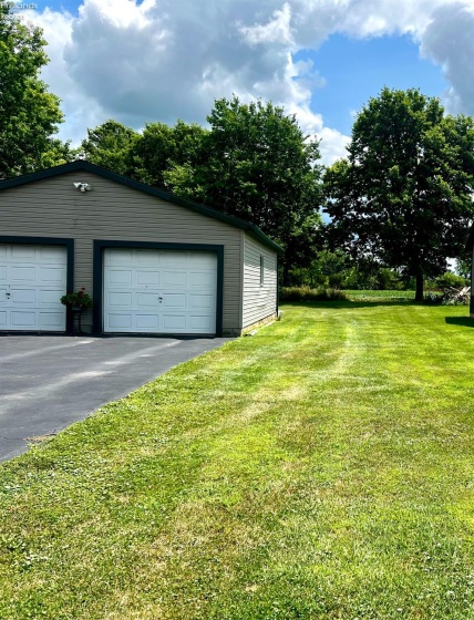 4206 Harris Road, Sandusky, 44870, 3 Bedrooms Bedrooms, ,2 BathroomsBathrooms,Residential,For Sale,Harris,20262814