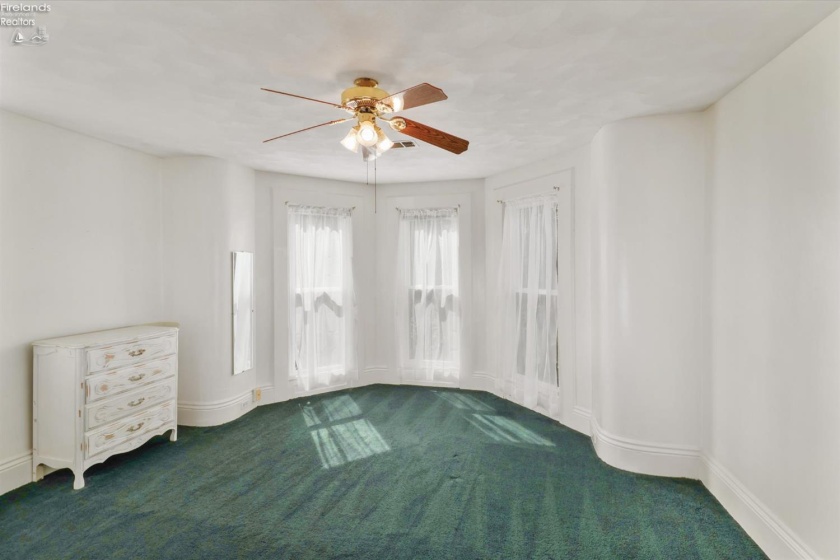 312 Monroe, Fremont, 43420, 4 Bedrooms Bedrooms, ,2 BathroomsBathrooms,Residential,For Sale,Monroe,20262644