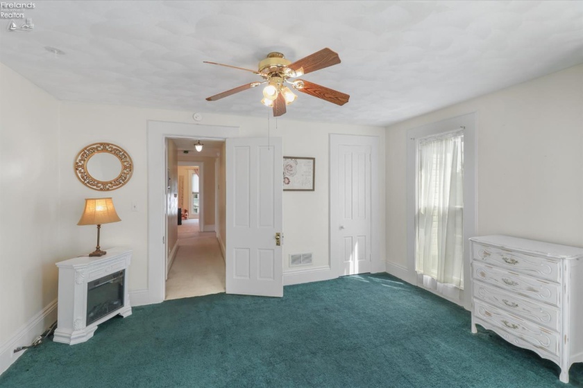 312 Monroe, Fremont, 43420, 4 Bedrooms Bedrooms, ,2 BathroomsBathrooms,Residential,For Sale,Monroe,20262644