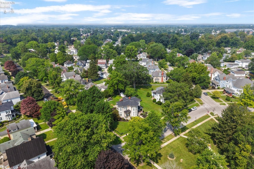 312 Monroe, Fremont, 43420, 4 Bedrooms Bedrooms, ,2 BathroomsBathrooms,Residential,For Sale,Monroe,20262644