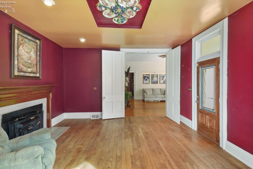 312 Monroe, Fremont, 43420, 4 Bedrooms Bedrooms, ,2 BathroomsBathrooms,Residential,For Sale,Monroe,20262644