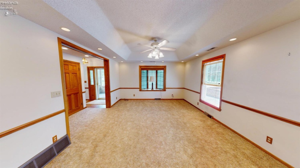 132 Wilson Avenue, Fremont, 43420, 3 Bedrooms Bedrooms, ,3 BathroomsBathrooms,Residential,For Sale,Wilson,20262738
