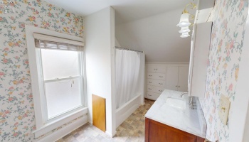 128 Wilson Avenue, Fremont, 43420, 3 Bedrooms Bedrooms, ,2 BathroomsBathrooms,Residential,For Sale,Wilson,20262744