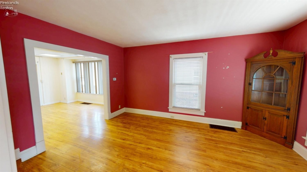 128 Wilson Avenue, Fremont, 43420, 3 Bedrooms Bedrooms, ,2 BathroomsBathrooms,Residential,For Sale,Wilson,20262744