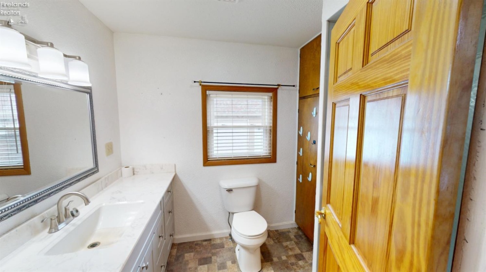 128 Wilson Avenue, Fremont, 43420, 3 Bedrooms Bedrooms, ,2 BathroomsBathrooms,Residential,For Sale,Wilson,20262744