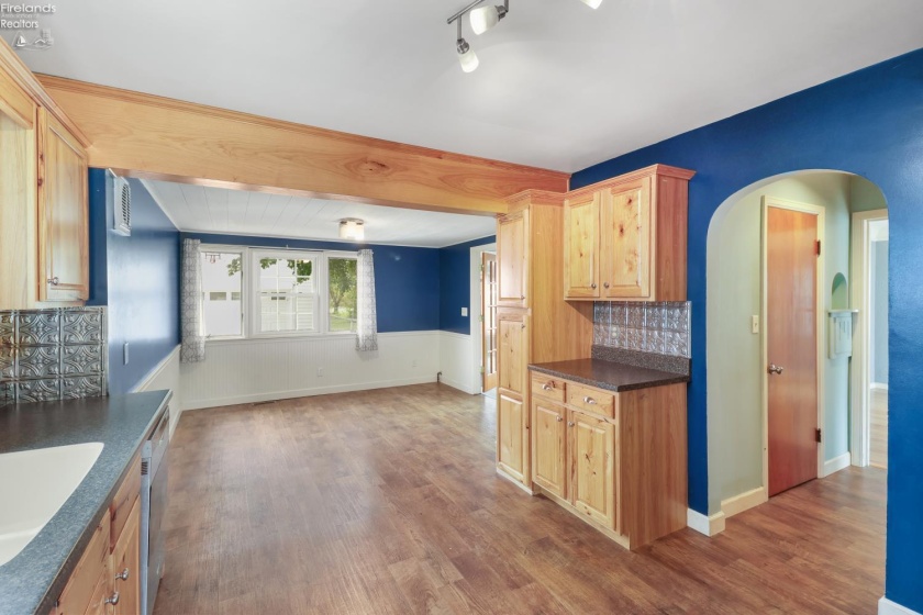 1707 Birchard Avenue, Fremont, 43420, 3 Bedrooms Bedrooms, ,2 BathroomsBathrooms,Residential,For Sale,Birchard,20262760