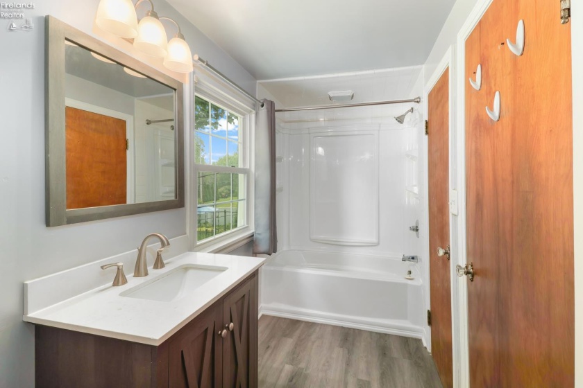 1707 Birchard Avenue, Fremont, 43420, 3 Bedrooms Bedrooms, ,2 BathroomsBathrooms,Residential,For Sale,Birchard,20262760
