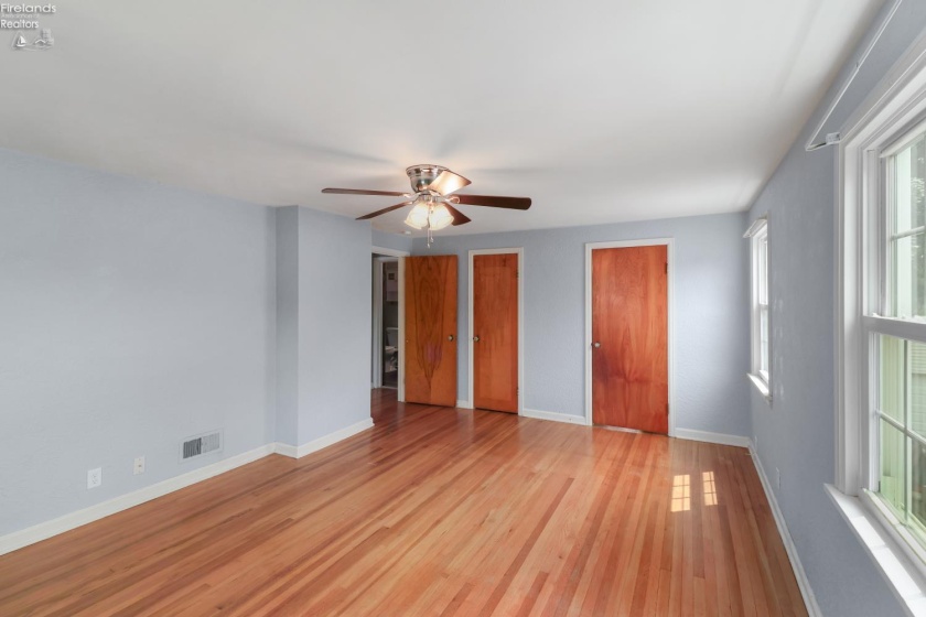 1707 Birchard Avenue, Fremont, 43420, 3 Bedrooms Bedrooms, ,2 BathroomsBathrooms,Residential,For Sale,Birchard,20262760