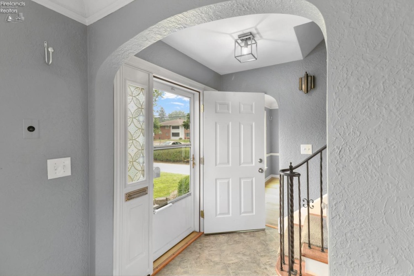 1707 Birchard Avenue, Fremont, 43420, 3 Bedrooms Bedrooms, ,2 BathroomsBathrooms,Residential,For Sale,Birchard,20262760