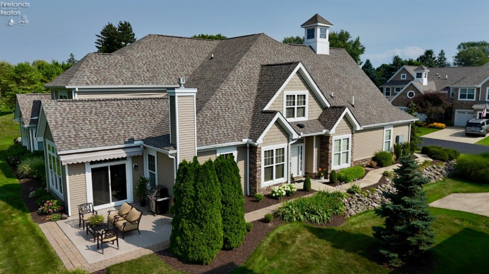 4511 Harbors Edge, Port Clinton, 43452, 4 Bedrooms Bedrooms, ,3 BathroomsBathrooms,Residential,For Sale,Harbors Edge,20262851
