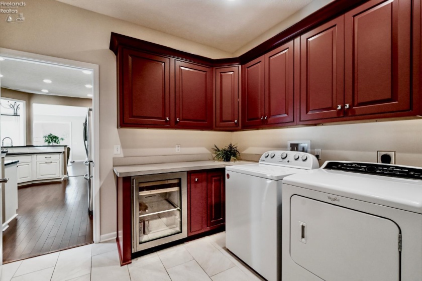 4511 Harbors Edge, Port Clinton, 43452, 4 Bedrooms Bedrooms, ,3 BathroomsBathrooms,Residential,For Sale,Harbors Edge,20262851