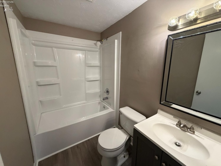 7 Carriage Court, Norwalk, 44857, 4 Bedrooms Bedrooms, ,1 BathroomBathrooms,Residential,For Sale,Carriage,20262832