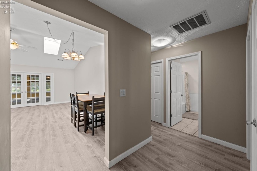 312 Lisa Ann Drive, Huron, 44839, 3 Bedrooms Bedrooms, ,2 BathroomsBathrooms,Residential,For Sale,Lisa Ann,20262855