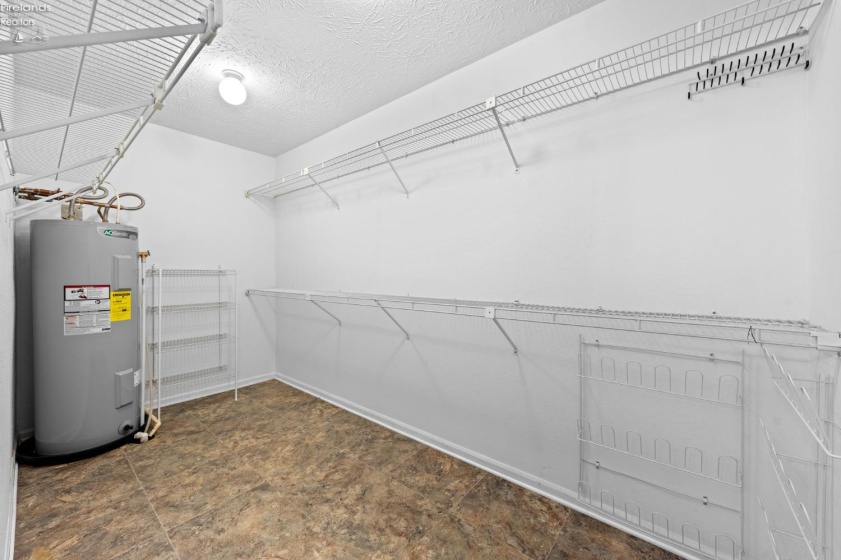 312 Lisa Ann Drive, Huron, 44839, 3 Bedrooms Bedrooms, ,2 BathroomsBathrooms,Residential,For Sale,Lisa Ann,20262855