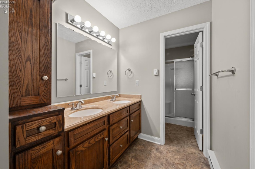 312 Lisa Ann Drive, Huron, 44839, 3 Bedrooms Bedrooms, ,2 BathroomsBathrooms,Residential,For Sale,Lisa Ann,20262855