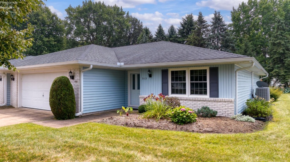 312 Lisa Ann Drive, Huron, 44839, 3 Bedrooms Bedrooms, ,2 BathroomsBathrooms,Residential,For Sale,Lisa Ann,20262855