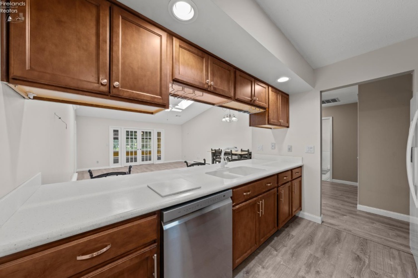 312 Lisa Ann Drive, Huron, 44839, 3 Bedrooms Bedrooms, ,2 BathroomsBathrooms,Residential,For Sale,Lisa Ann,20262855