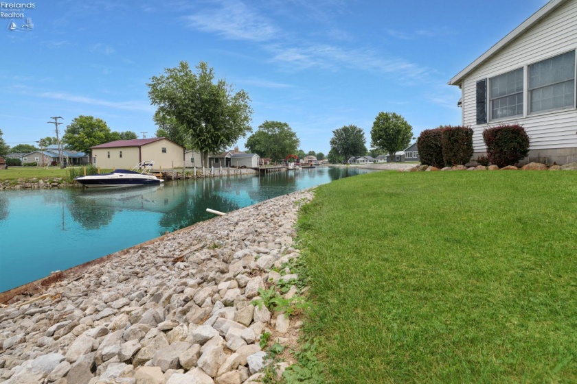550 Tiffin Street, Port Clinton, 43452, 3 Bedrooms Bedrooms, ,1 BathroomBathrooms,Residential,For Sale,Tiffin,20262863