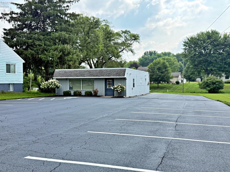 777 Washington Street, Tiffin, 44883, ,Commercial,For Sale,Washington,20262772