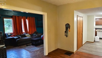 40 Hayes Street, Willard, 44890, 2 Bedrooms Bedrooms, ,2 BathroomsBathrooms,Residential,For Sale,Hayes,20262675