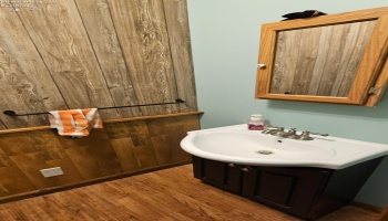 40 Hayes Street, Willard, 44890, 2 Bedrooms Bedrooms, ,2 BathroomsBathrooms,Residential,For Sale,Hayes,20262675