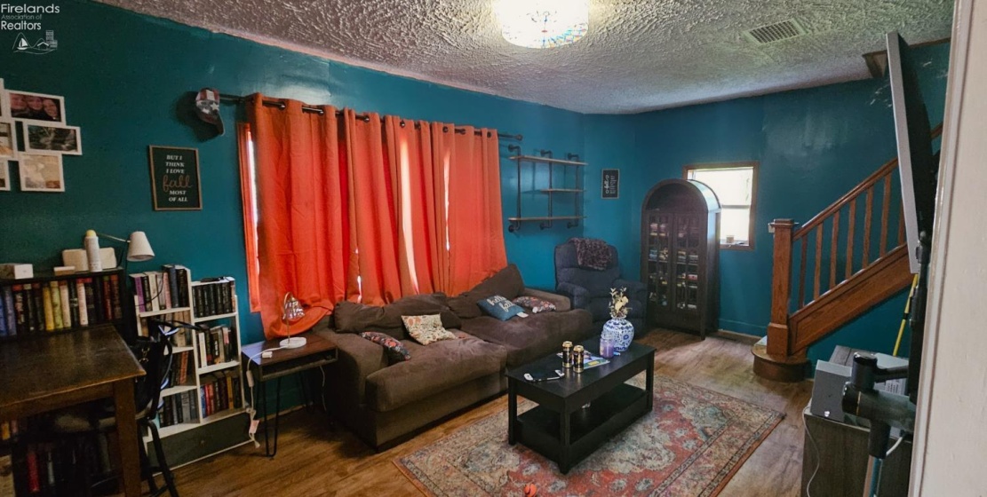 40 Hayes Street, Willard, 44890, 2 Bedrooms Bedrooms, ,2 BathroomsBathrooms,Residential,For Sale,Hayes,20262675