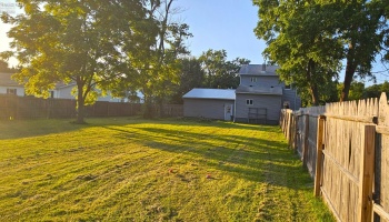 40 Hayes Street, Willard, 44890, 2 Bedrooms Bedrooms, ,2 BathroomsBathrooms,Residential,For Sale,Hayes,20262675