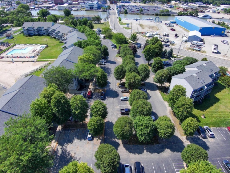 238 Lakeshore Drive, Port Clinton, 43452, 1 Bedroom Bedrooms, ,1 BathroomBathrooms,Residential,For Sale,Lakeshore,20262785