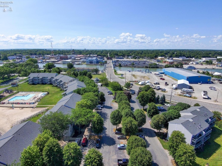 238 Lakeshore Drive, Port Clinton, 43452, 1 Bedroom Bedrooms, ,1 BathroomBathrooms,Residential,For Sale,Lakeshore,20262785