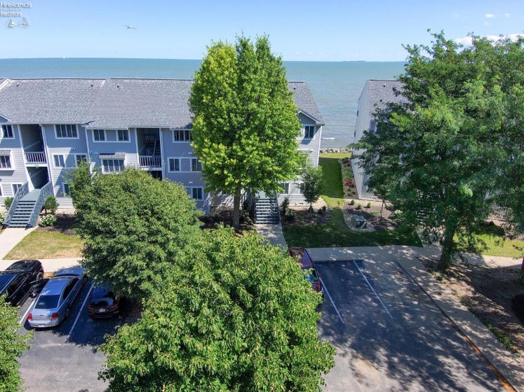 238 Lakeshore Drive, Port Clinton, 43452, 1 Bedroom Bedrooms, ,1 BathroomBathrooms,Residential,For Sale,Lakeshore,20262785