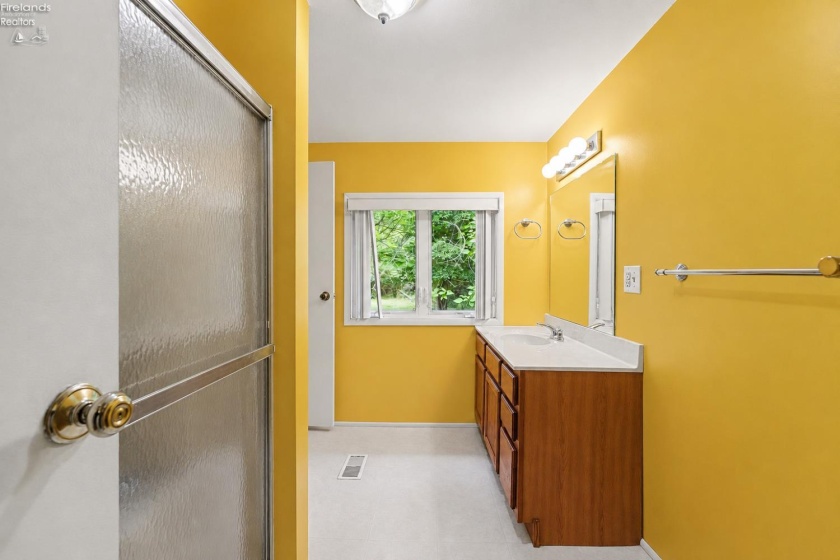 522 Monaghan Road, Kelleys Island, 43438, 3 Bedrooms Bedrooms, ,1 BathroomBathrooms,Residential,For Sale,Monaghan,20262801