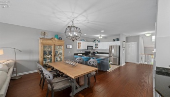 1187 Lakeshore Drive, Port Clinton, 43452, 2 Bedrooms Bedrooms, ,4 BathroomsBathrooms,Residential,For Sale,Lakeshore,20262835