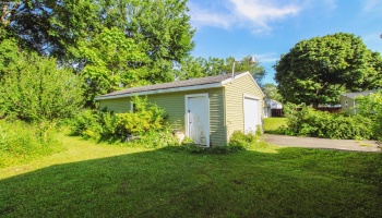 3604 Spencer Avenue, Sandusky, 44870, 3 Bedrooms Bedrooms, ,2 BathroomsBathrooms,Residential,For Sale,Spencer,20262470