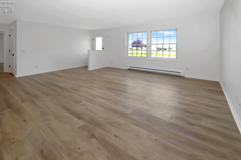10422 Bier Road, Oak Harbor, 43449, 3 Bedrooms Bedrooms, ,2 BathroomsBathrooms,Residential,For Sale,Bier,20262866