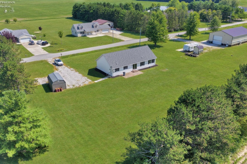 10422 Bier Road, Oak Harbor, 43449, 3 Bedrooms Bedrooms, ,2 BathroomsBathrooms,Residential,For Sale,Bier,20262866