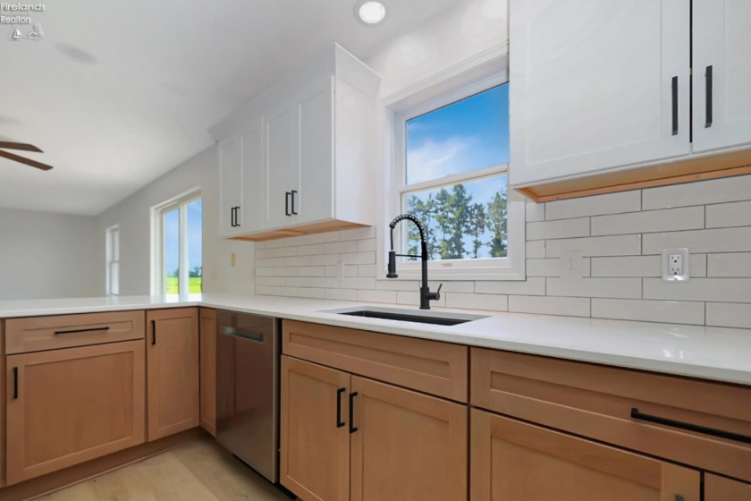 10422 Bier Road, Oak Harbor, 43449, 3 Bedrooms Bedrooms, ,2 BathroomsBathrooms,Residential,For Sale,Bier,20262866