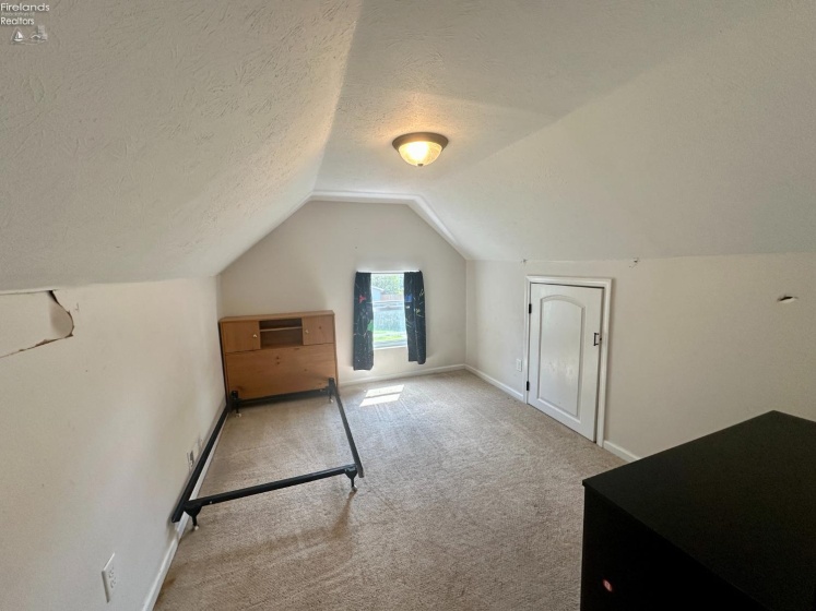 1019 Alger, Fremont, 43420, 2 Bedrooms Bedrooms, ,1 BathroomBathrooms,Residential,For Sale,Alger,20262829