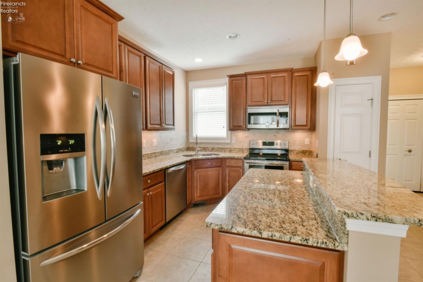 4928 Avery Way, North Ridgeville, 44039, 3 Bedrooms Bedrooms, ,2 BathroomsBathrooms,Residential,For Sale,Avery Way,20262867