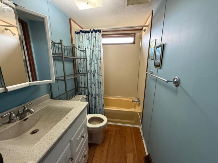49 S Bass Dr, Marblehead, 43440, 2 Bedrooms Bedrooms, ,2 BathroomsBathrooms,Residential,For Sale,S Bass Dr,20262870