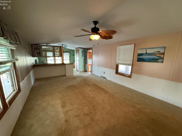 49 S Bass Dr, Marblehead, 43440, 2 Bedrooms Bedrooms, ,2 BathroomsBathrooms,Residential,For Sale,S Bass Dr,20262870