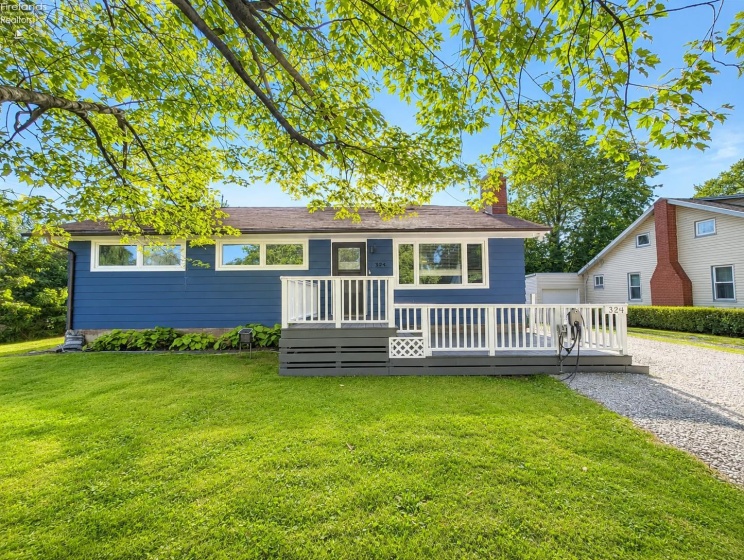 324 Erie Road, Vermilion, 44089, 5 Bedrooms Bedrooms, ,2 BathroomsBathrooms,Residential,For Sale,Erie,20262856