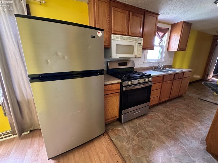 4120 Waltham, Northwood, 43619, 3 Bedrooms Bedrooms, ,1 BathroomBathrooms,Residential,For Sale,Waltham,20262875