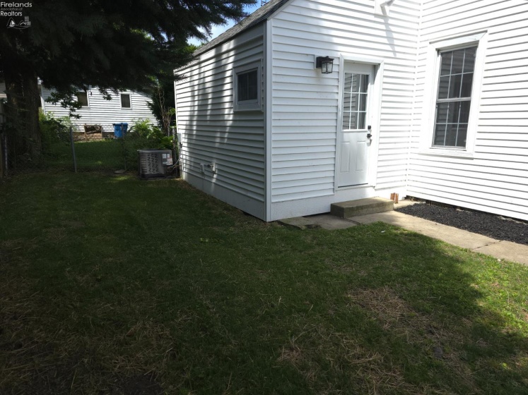 612 Reese Street, Sandusky, 44870, 2 Bedrooms Bedrooms, ,1 BathroomBathrooms,Residential,For Sale,Reese,20262878