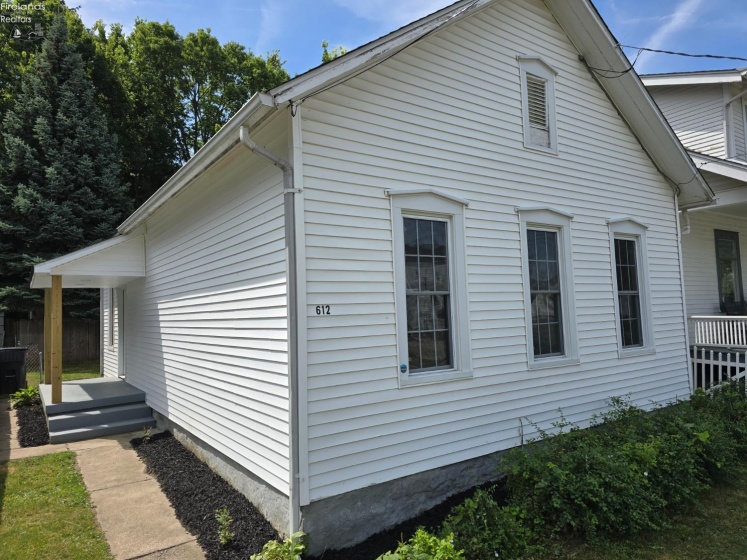 612 Reese Street, Sandusky, 44870, 2 Bedrooms Bedrooms, ,1 BathroomBathrooms,Residential,For Sale,Reese,20262878