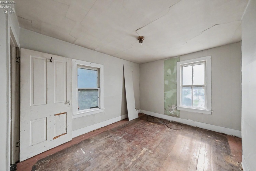 314 North Sandusky Street, Bellevue, 44811, ,Multiple Units,For Sale,North Sandusky Street,20262882