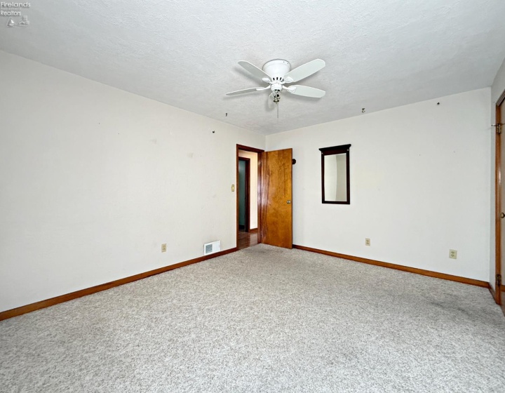 67 Maplewood Drive, Tiffin, 44883, ,2 BathroomsBathrooms,Residential,For Sale,Maplewood,20262860