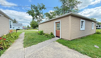 67 Maplewood Drive, Tiffin, 44883, ,2 BathroomsBathrooms,Residential,For Sale,Maplewood,20262860
