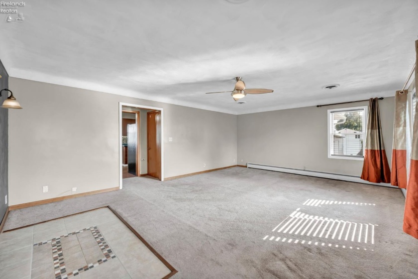 5208 Hayes Avenue, Sandusky, 44870, 3 Bedrooms Bedrooms, ,2 BathroomsBathrooms,Residential,For Sale,Hayes,20262850