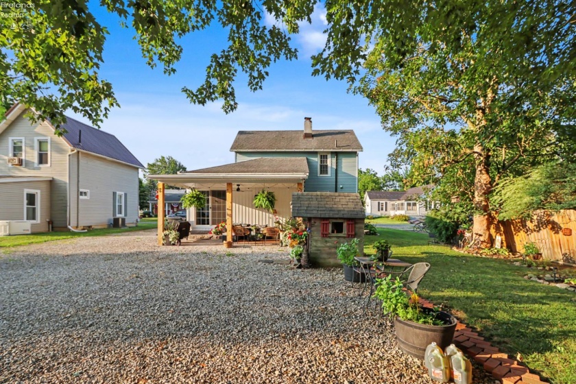 4 Union Street, Greenwich, 44837, 3 Bedrooms Bedrooms, ,1 BathroomBathrooms,Residential,For Sale,Union,20262880